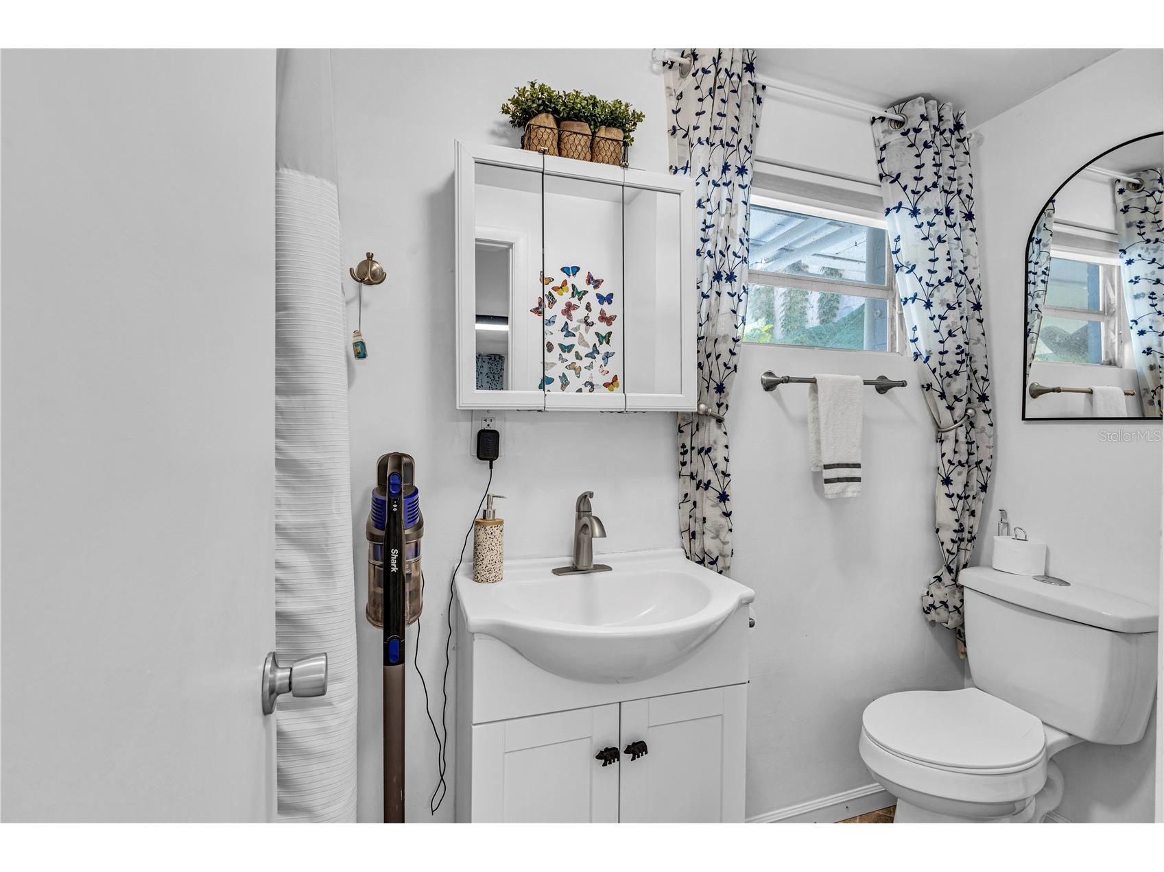 55342 Claire Street Astor FL 32102 - ST. JOHNS RIVER R4911517 image44