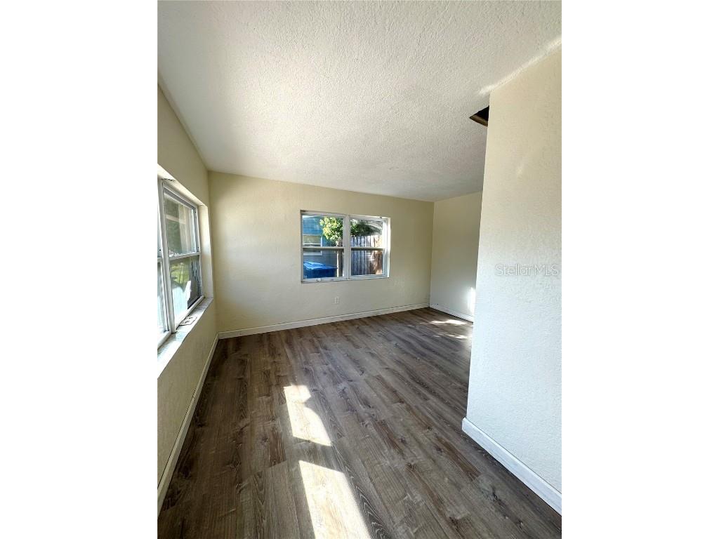 5535 24th Avenue N Saint Petersburg FL 33710 TB8453285 image7