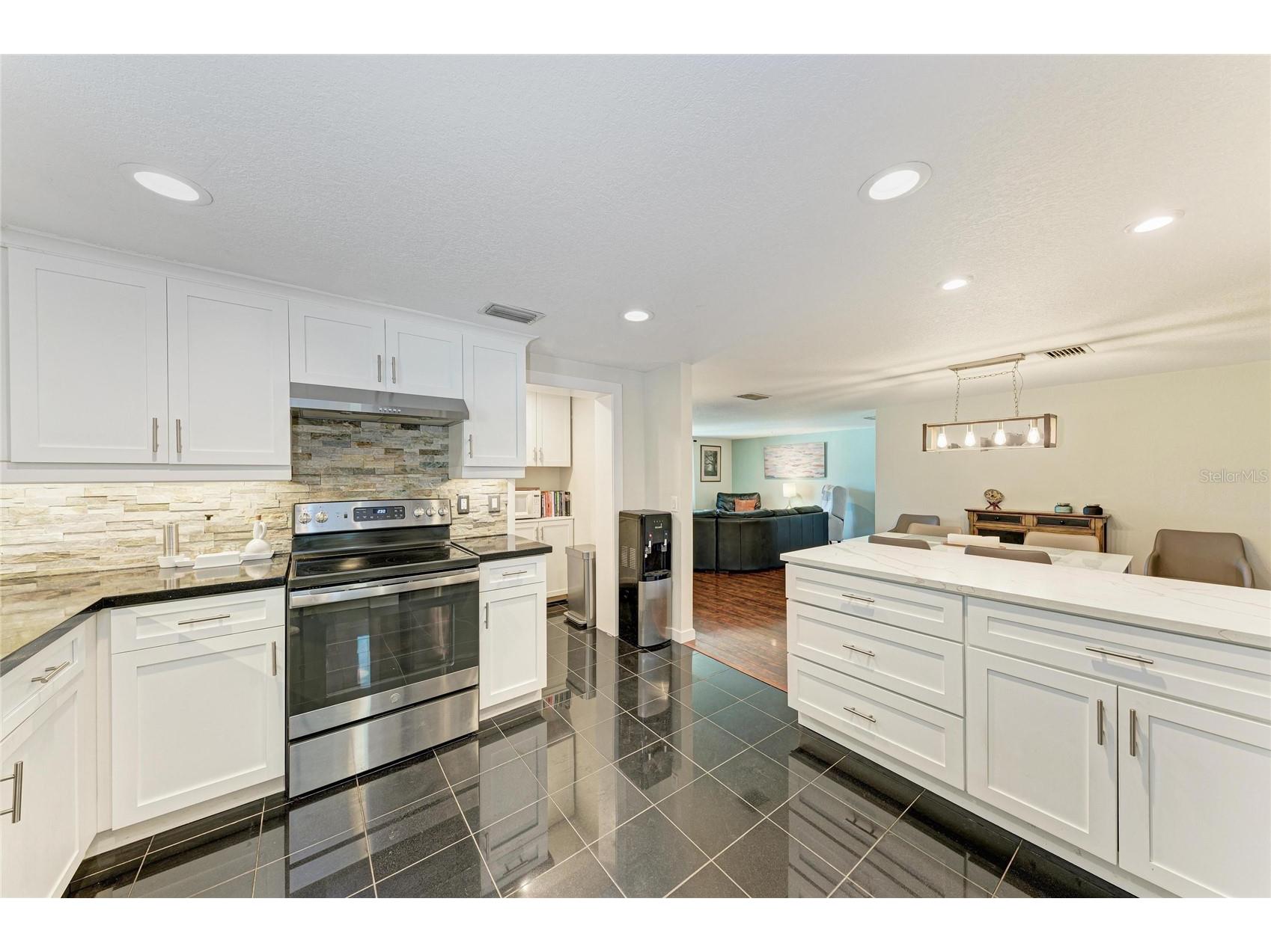 5535 25th Street W Bradenton FL 34207 A4690559 image17
