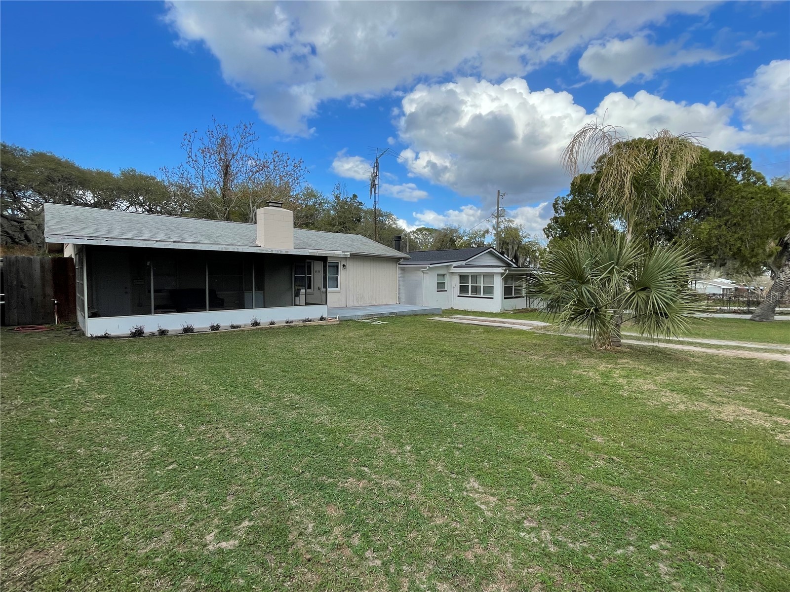 5535 Bertsville Road Lady Lake FL 32159 - LAKE GRIFFIN G5109519 image2