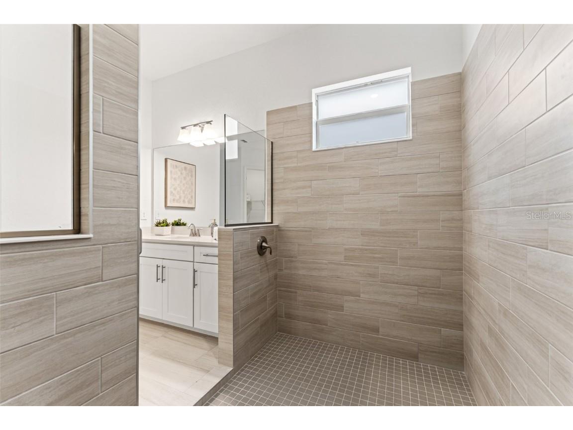 5535 Lightning Whelk Lane Lakewood Ranch FL 34202 TB8454318 image30