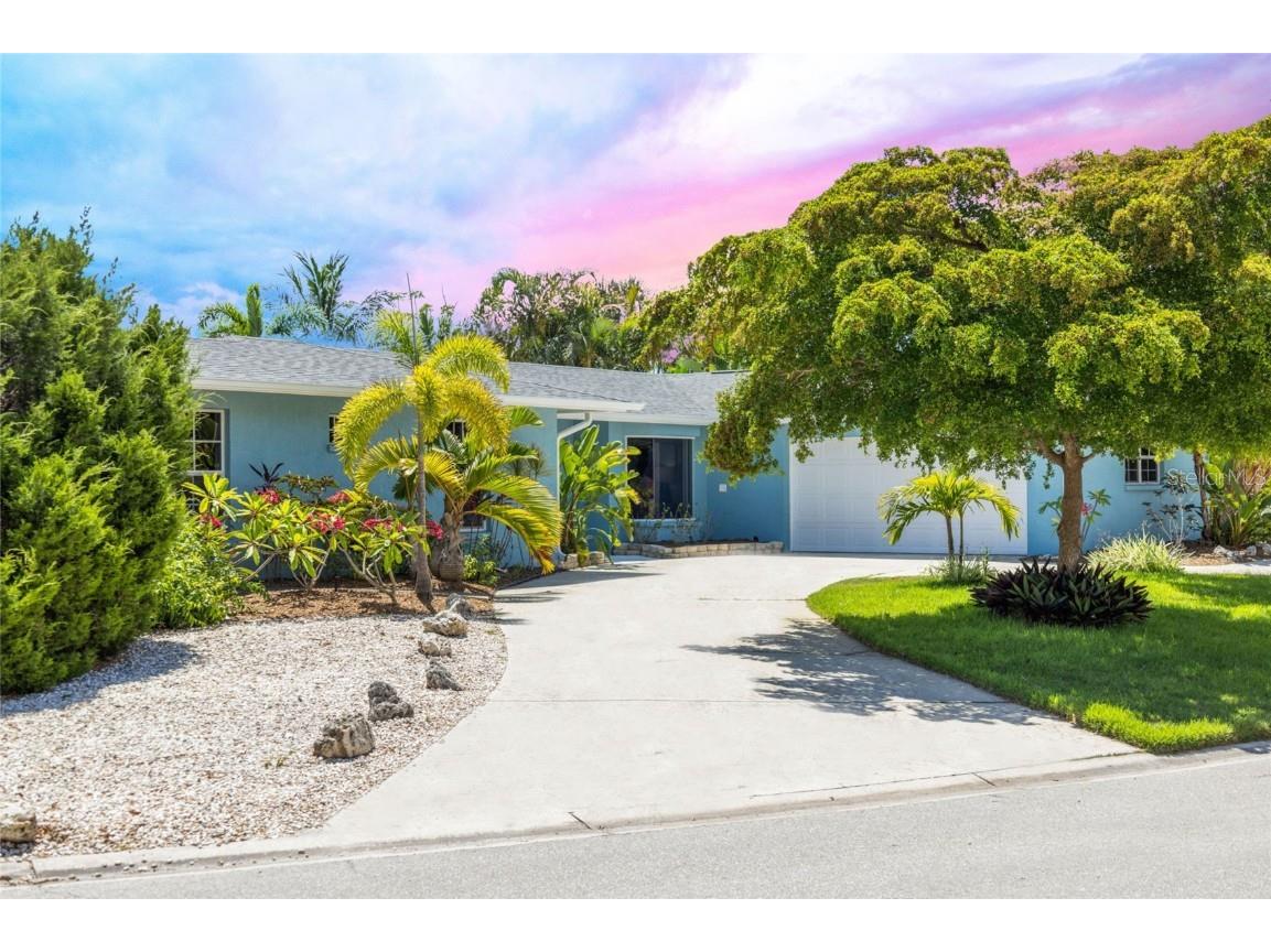 5536 Contento Drive Sarasota FL 34242 - GRAND CANAL A4614948 image1