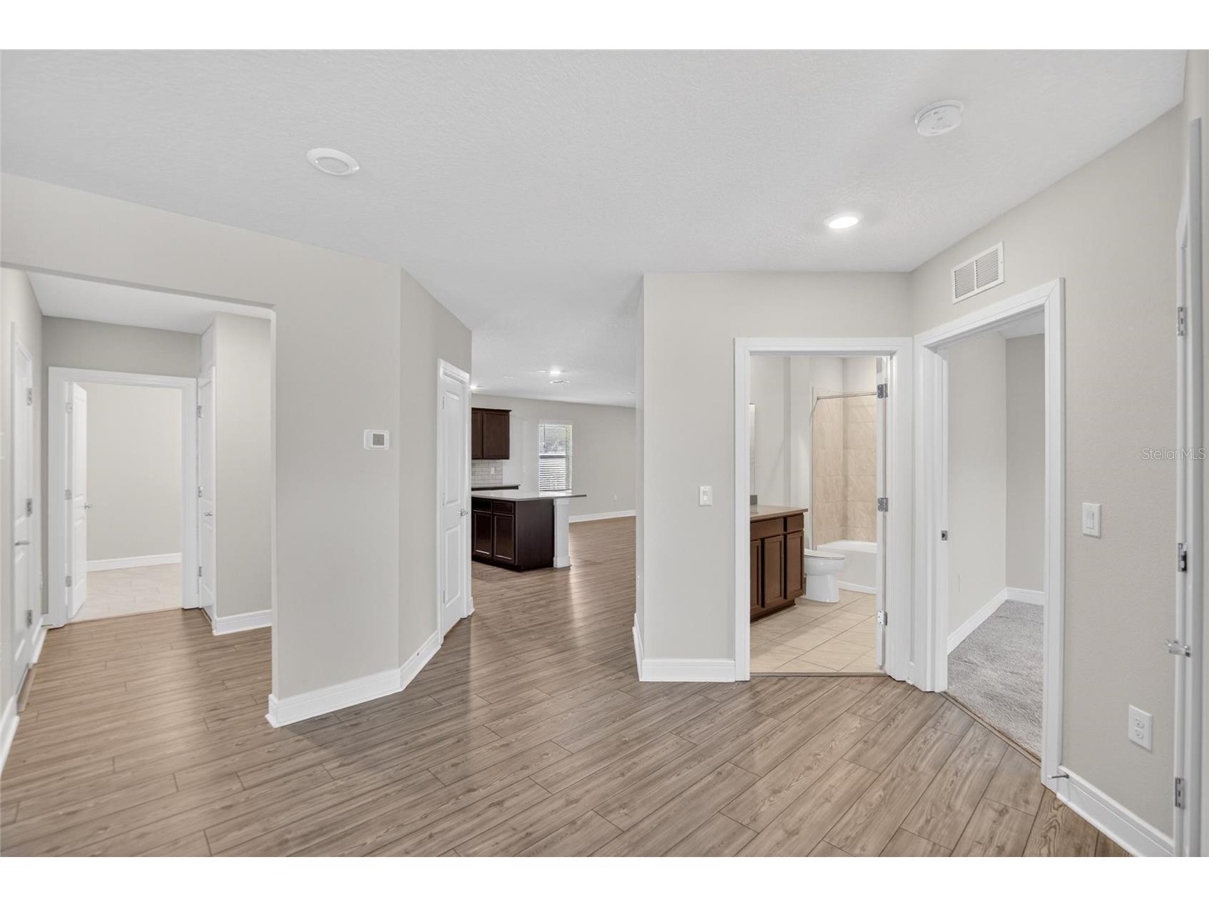 5536 Keaton Springs Drive Lakeland FL 33811 TB8497572 image10