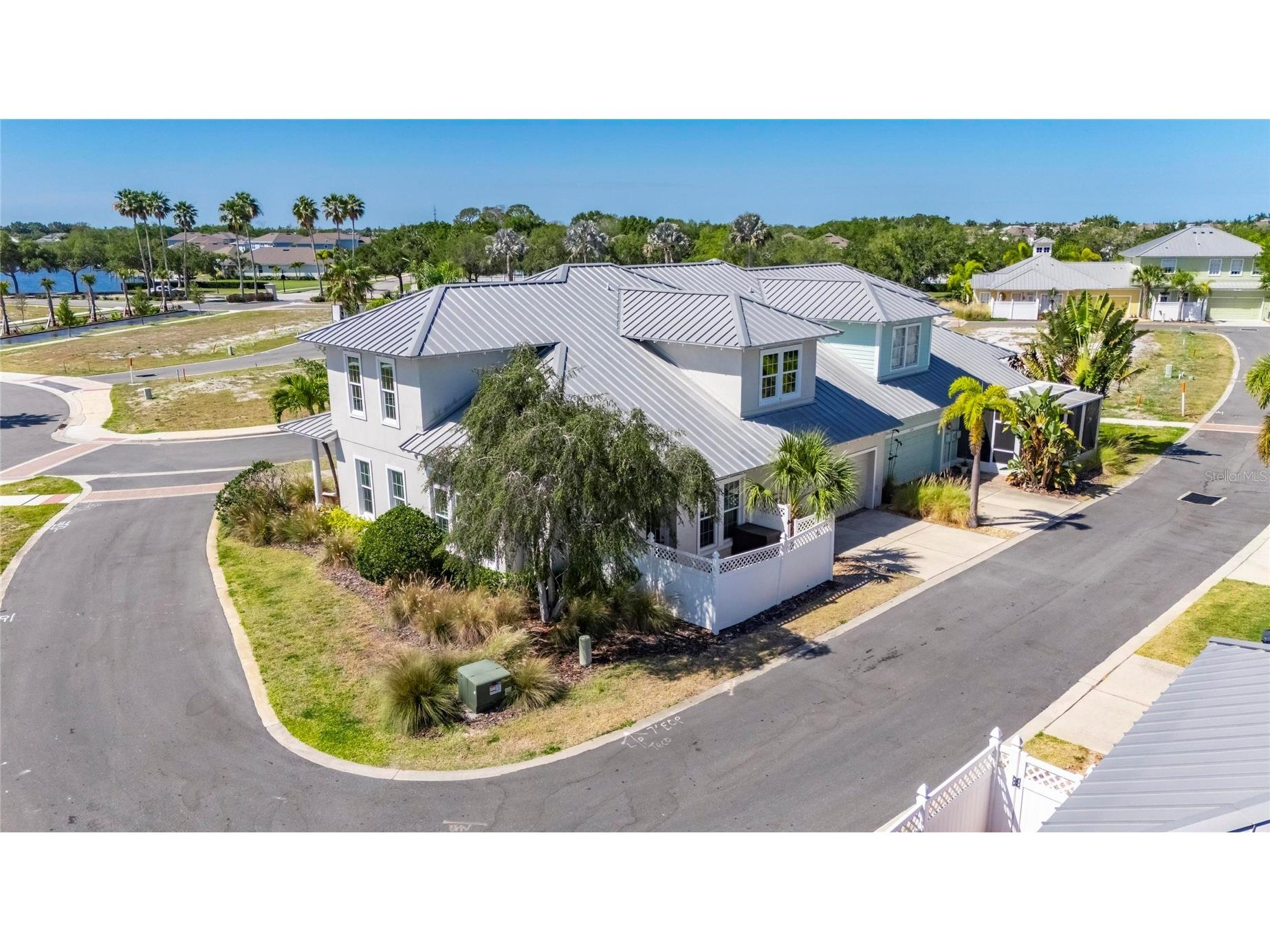 5536 Luminar Pointe Lane Apollo Beach FL 33572 TB8496417 image2