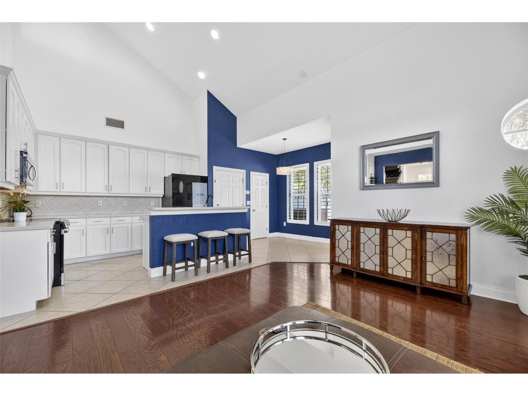 5536 Luminar Pointe Lane Apollo Beach FL 33572 TB8496417 image20