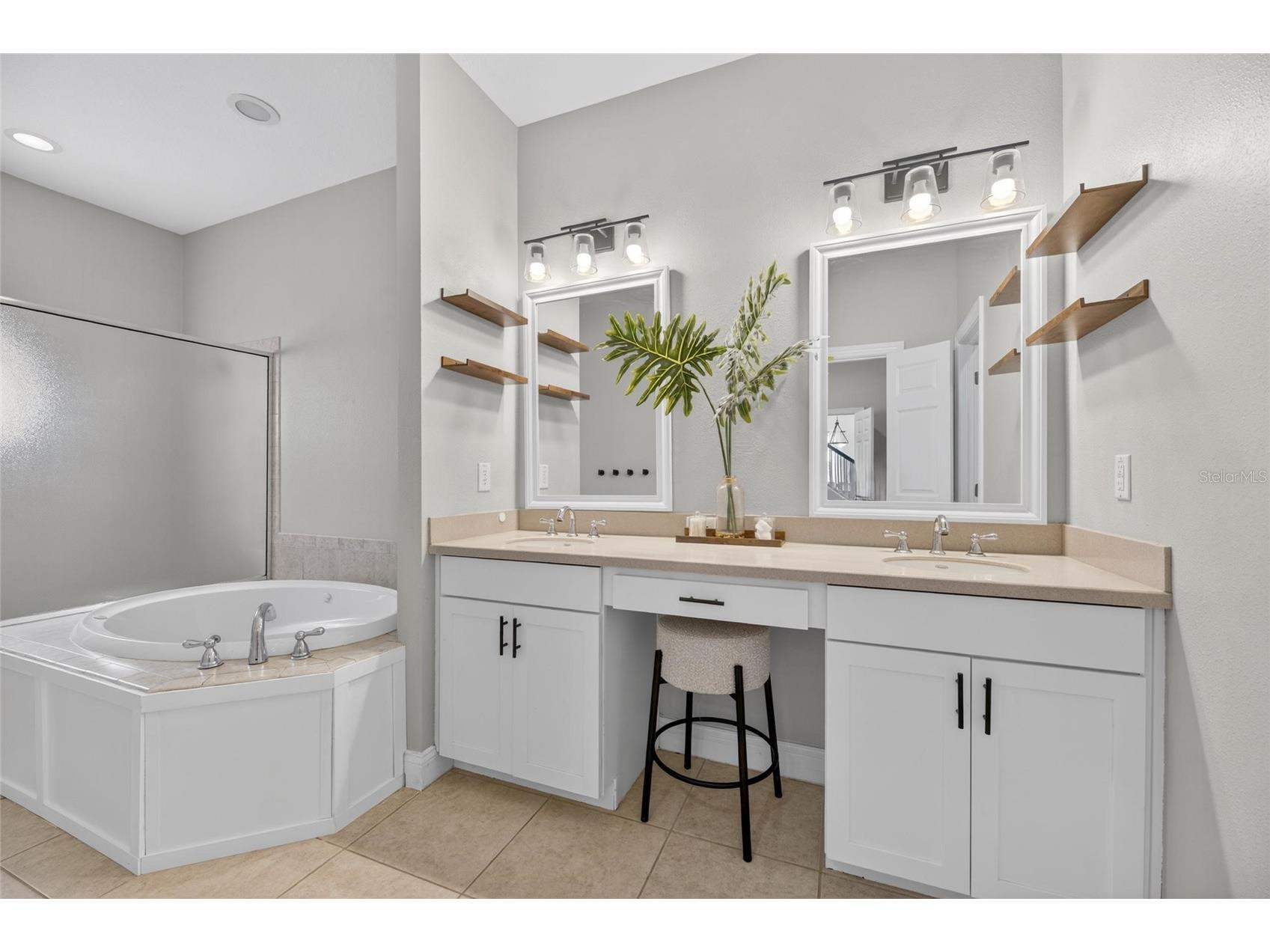 5536 Luminar Pointe Lane Apollo Beach FL 33572 TB8496417 image37