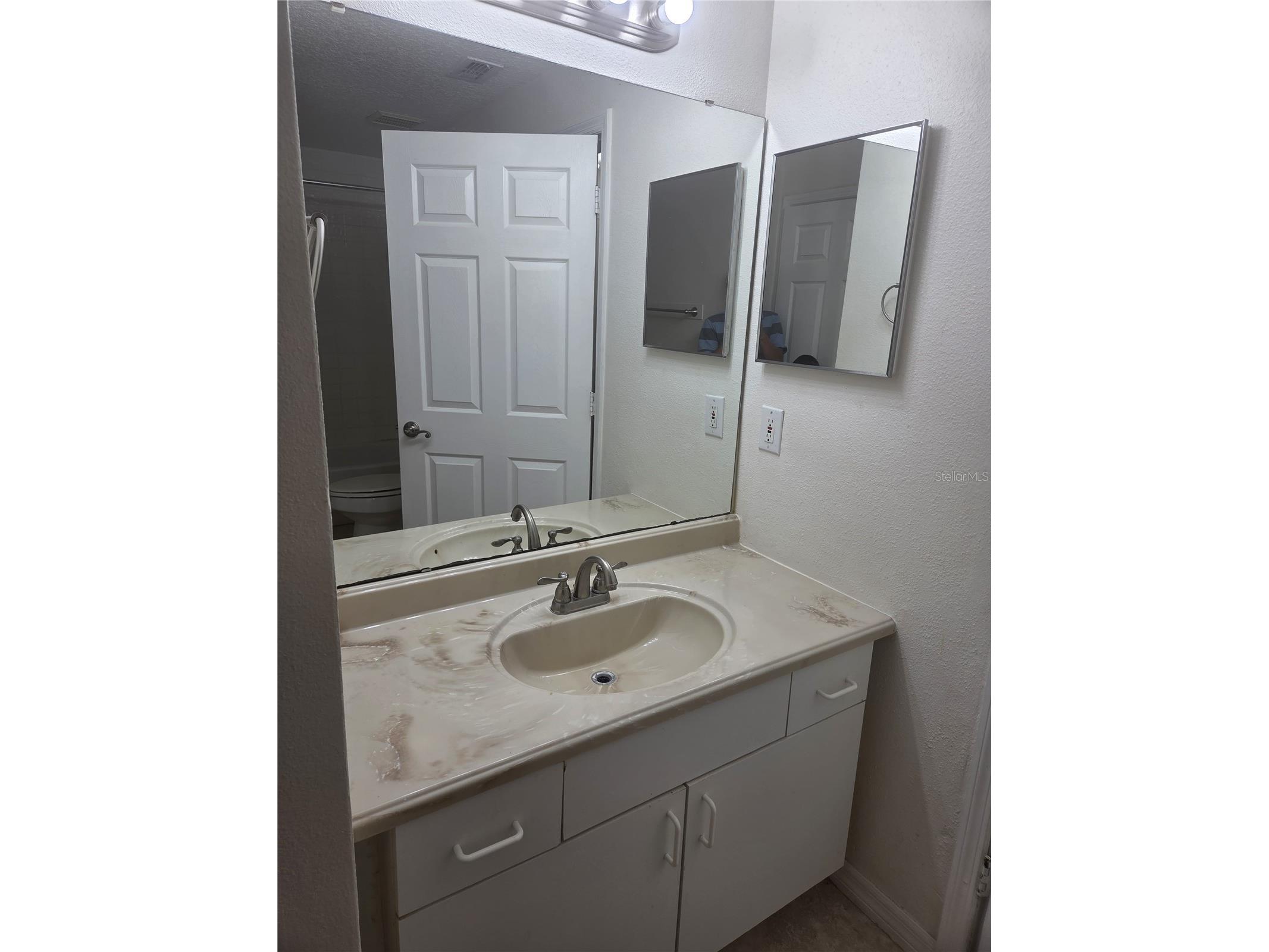 5536 Metrowest Boulevard #8-109 Orlando FL 32811 S5153023 image13