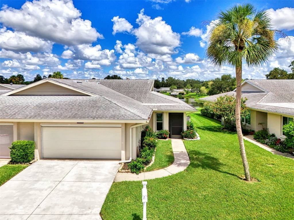5537 Bountiful Drive Sarasota FL 34233 A4622031 image1