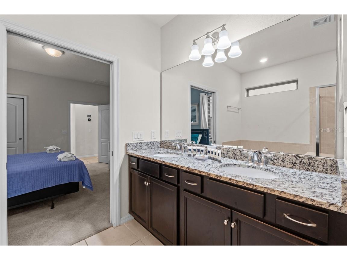 5537 Misty Oak Circle Davenport FL 33837 W7870880 image18