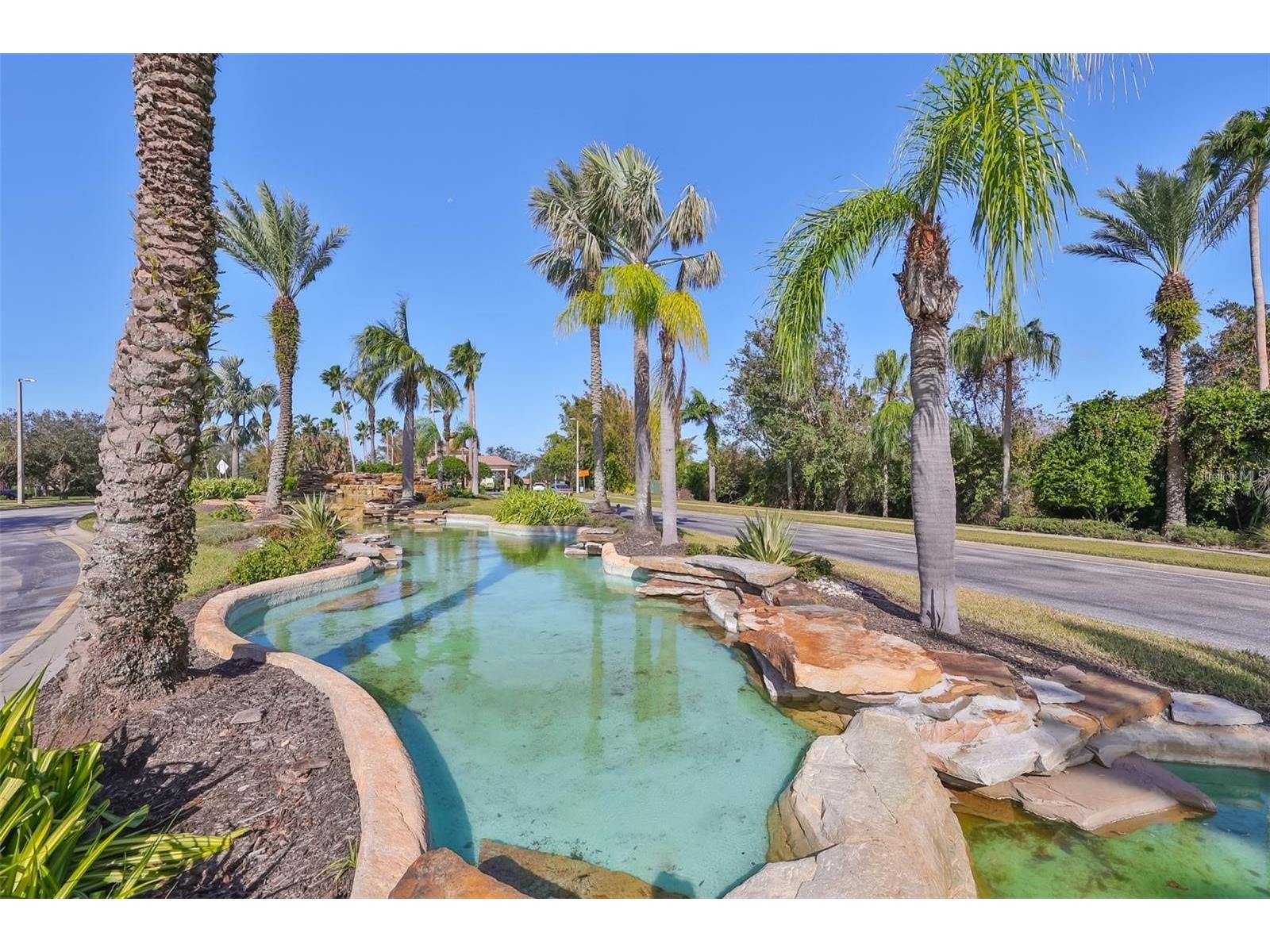 5537 Sunset Falls Drive Apollo Beach FL 33572 TB8487528 image54