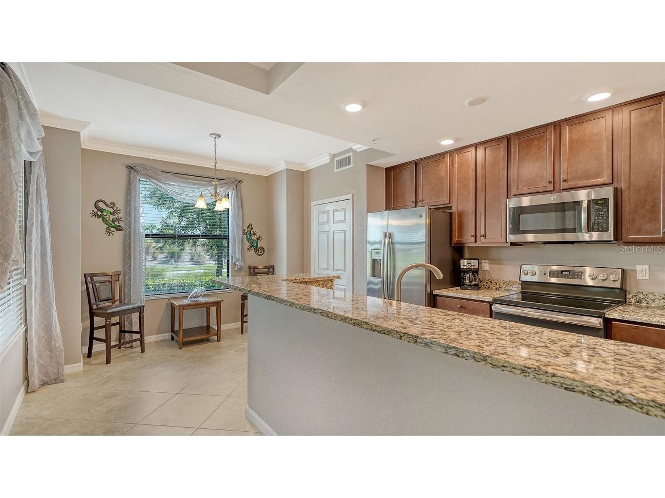 5538 Palmer Circle #103 Bradenton FL 34211 A4669568 image12