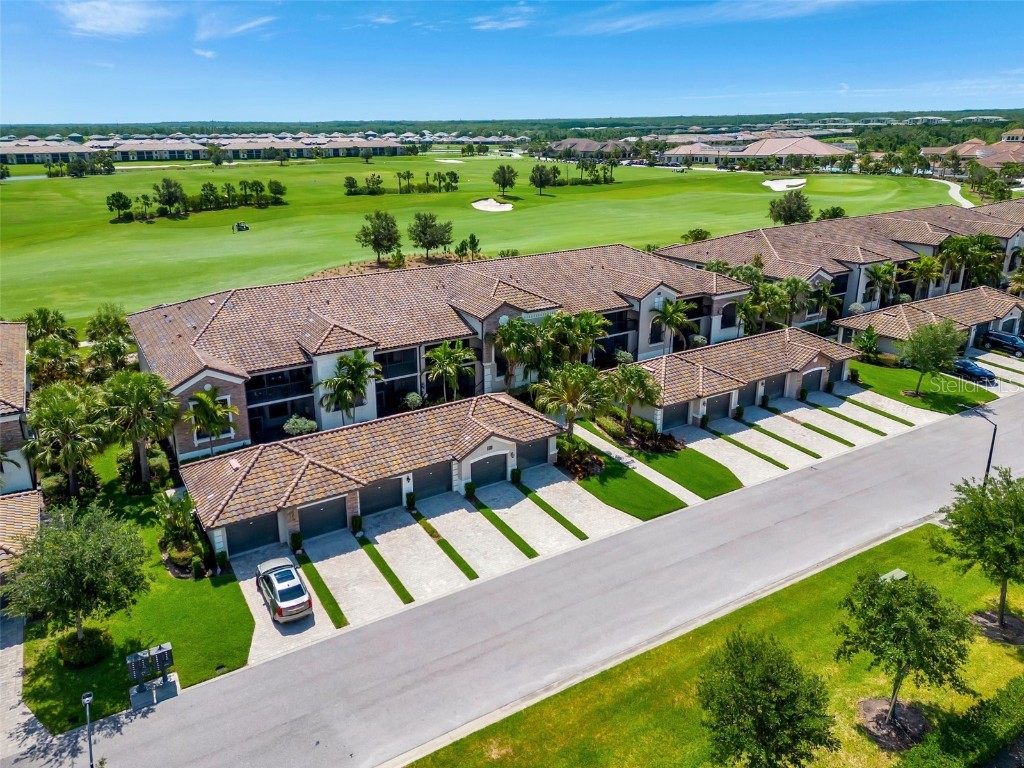 5538 Palmer Circle #106 Bradenton FL 34211 A4572041 image1