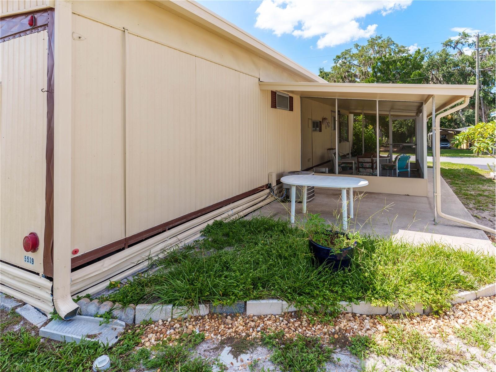5539 Oak Ridge Avenue New Port Richey FL 34652 W7887783 image11