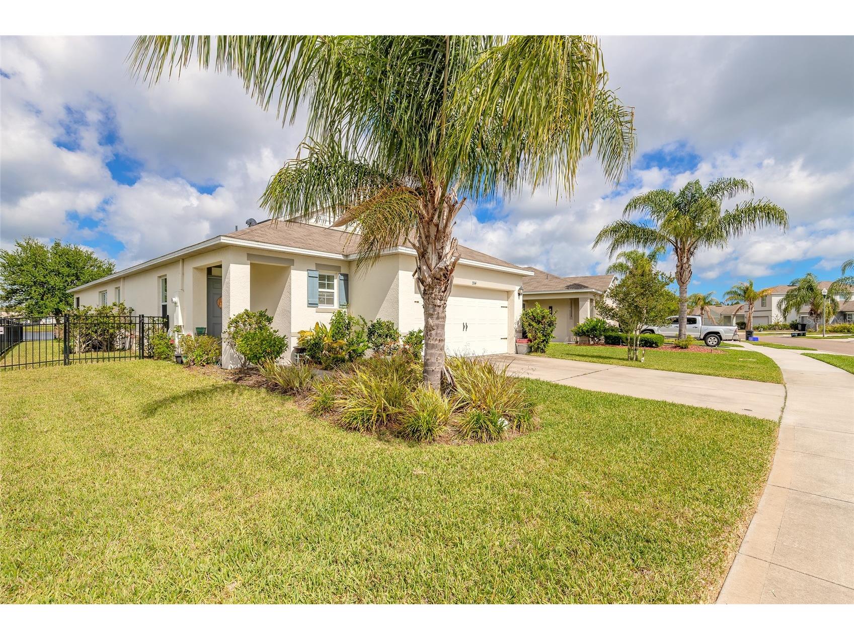554 Armoyan Way New Smyrna Beach FL 32168 NS1088085 image2