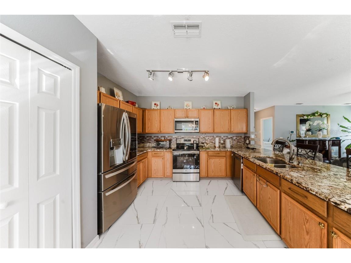 554 Bristol Circle Kissimmee FL 34758 O6340114 image13