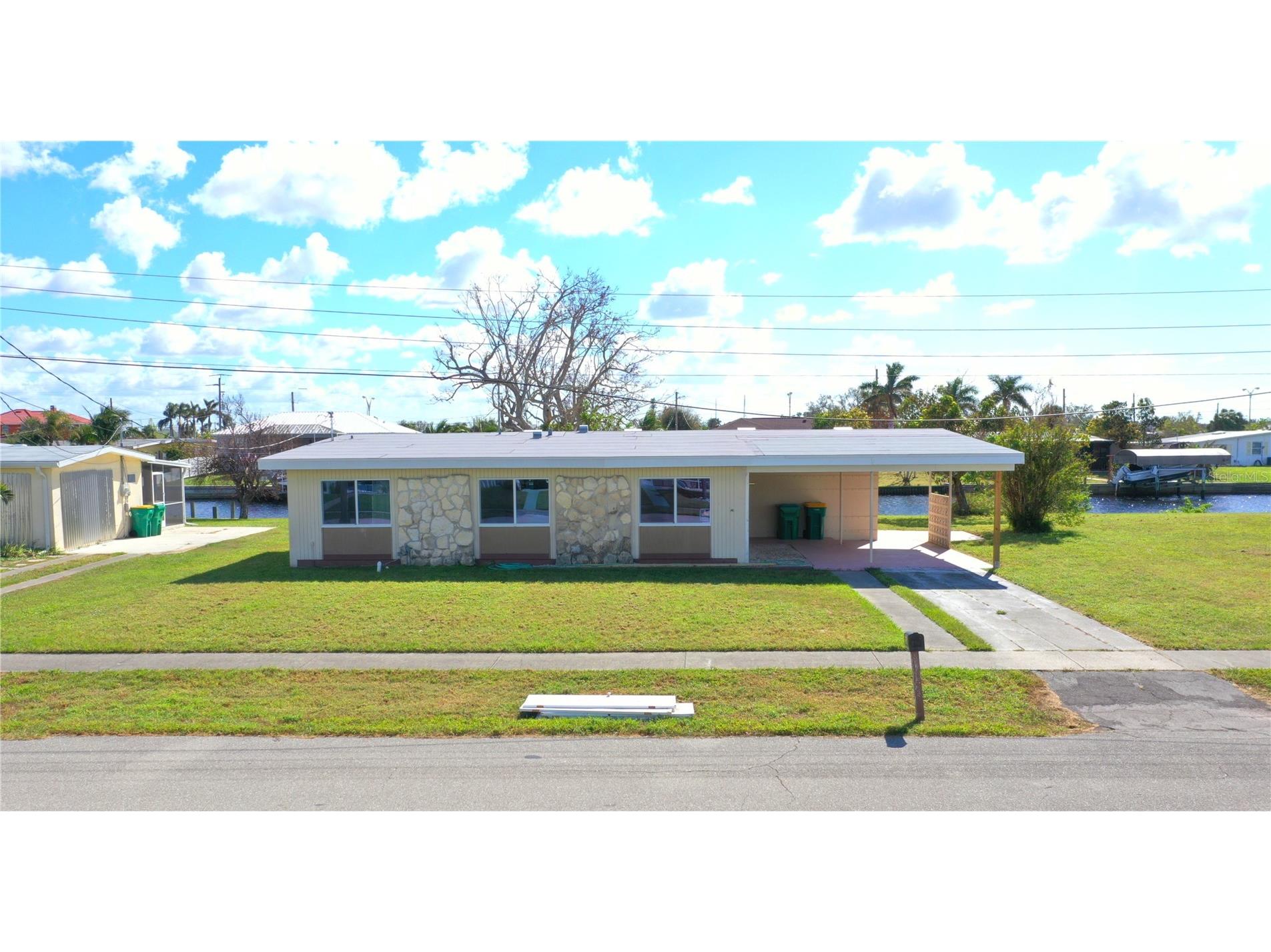 554 Lindley Terrace Port Charlotte FL 33952 - LINDLEY WATERWAY C7499931 image39