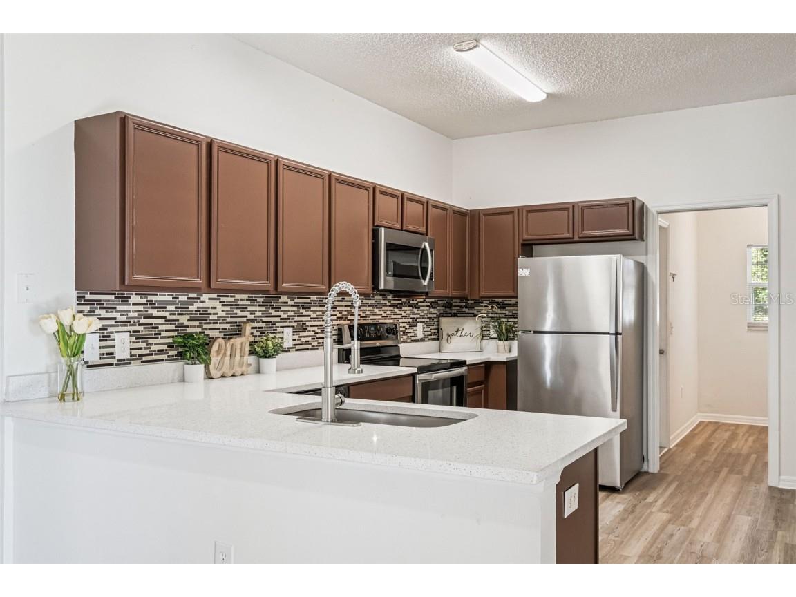 554 Nogales Court Kissimmee FL 34758 S5136886 image4