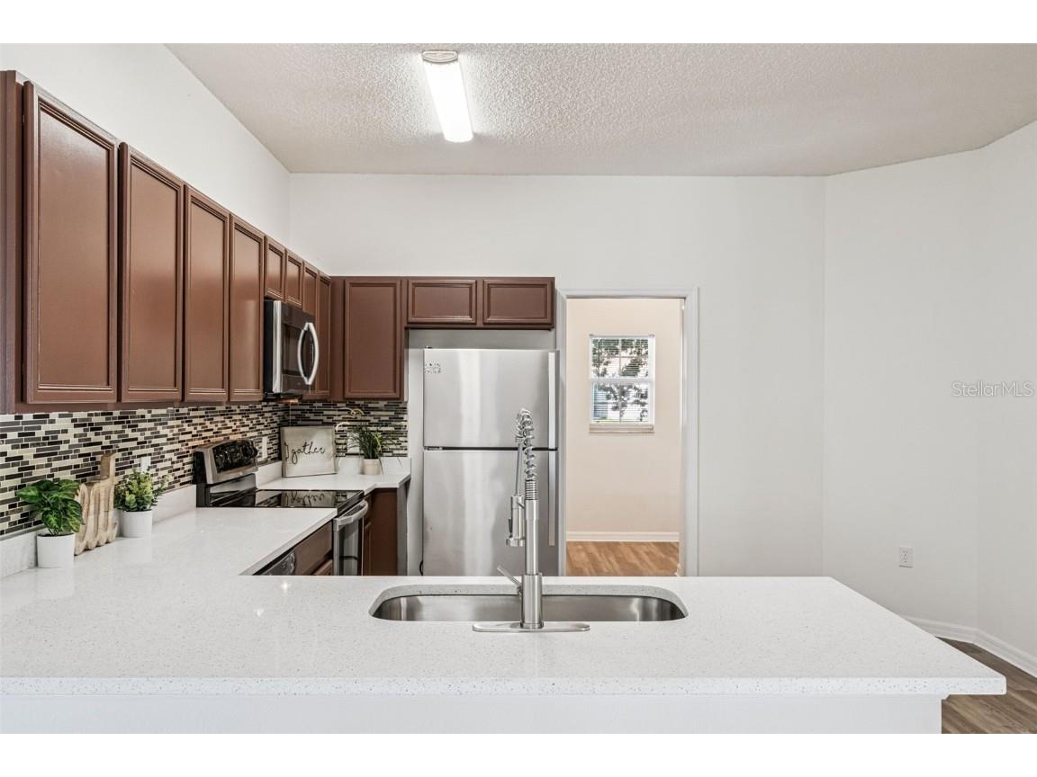 554 Nogales Court Kissimmee FL 34758 S5136886 image6