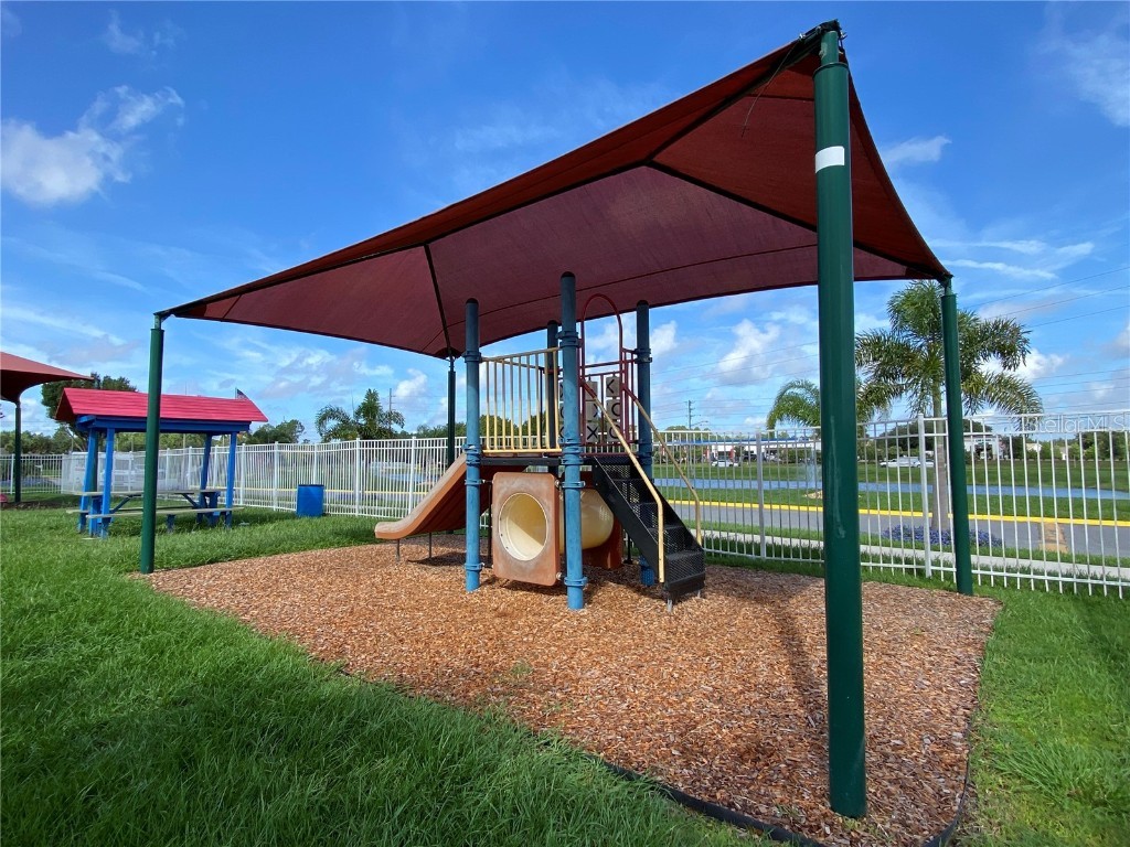 554 Nogales Court Kissimmee FL 34758 S5136886 image64