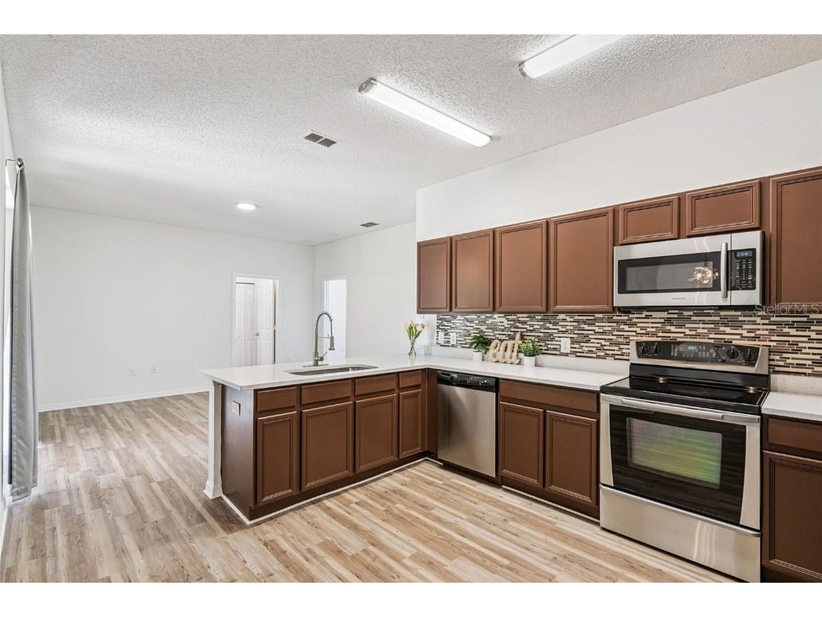 554 Nogales Court Kissimmee FL 34758 S5136886 image9