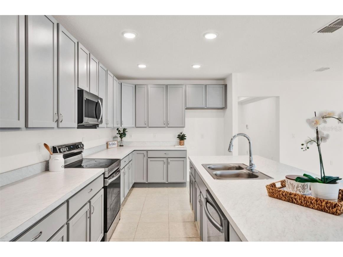 554 Pawnee Court Haines City FL 33844 O6322813 image3