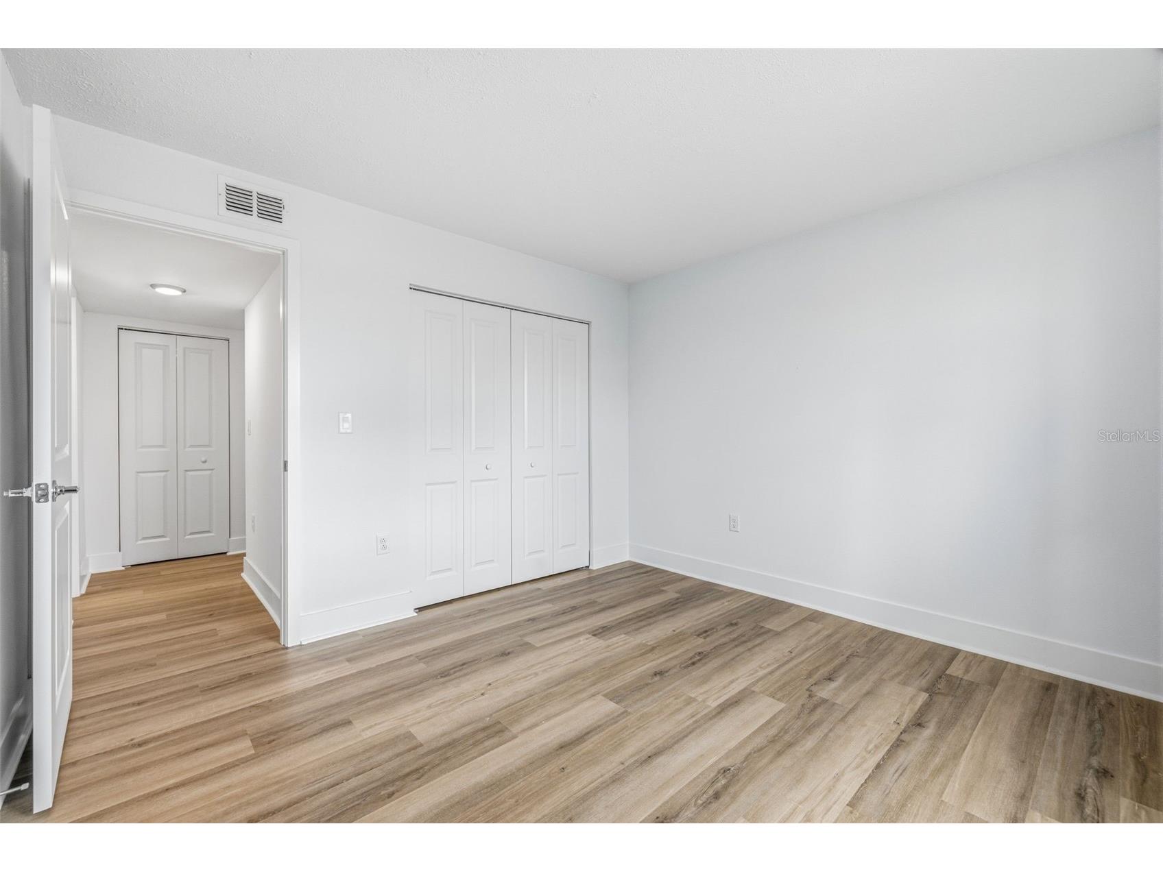 554 Plaza Seville Court #103 Treasure Island FL 33706 - BOCA CIEGA BAY INTRACOASTAL TB8504440 image15