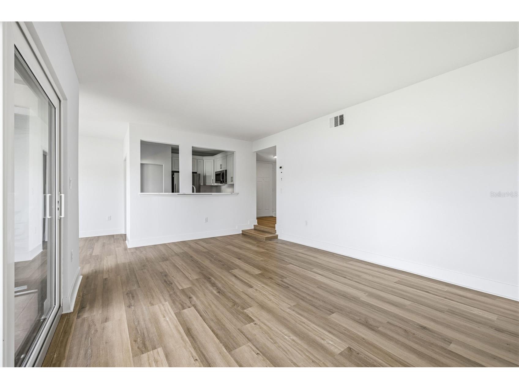 554 Plaza Seville Court #103 Treasure Island FL 33706 - BOCA CIEGA BAY INTRACOASTAL TB8504440 image8