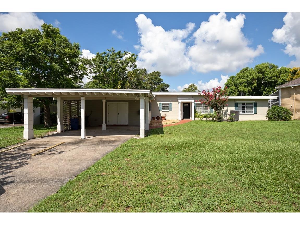 554 Queens Mirror Circle Casselberry FL 32707 - QUEENS MIRROR LAKE O6221771 image1
