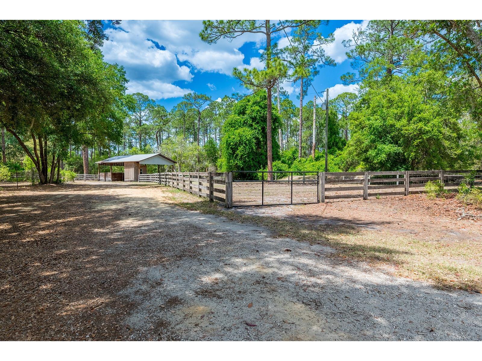 554 S County Road 21 Hawthorne FL 32640 - LAKE HIGGINBOTHAM GC539829 image52