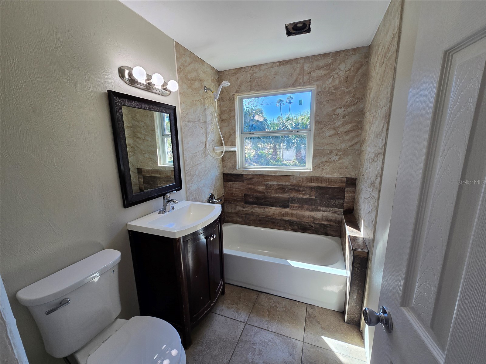 554 Spruce Street Daytona Beach FL 32114 V4947279 image23