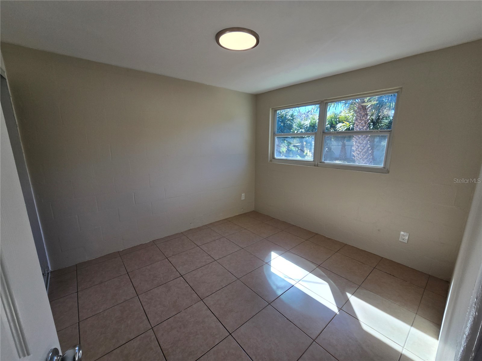 554 Spruce Street Daytona Beach FL 32114 V4947279 image9