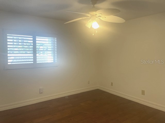 554 Sutton Place #554 Longboat Key FL 34228 A4677228 image16