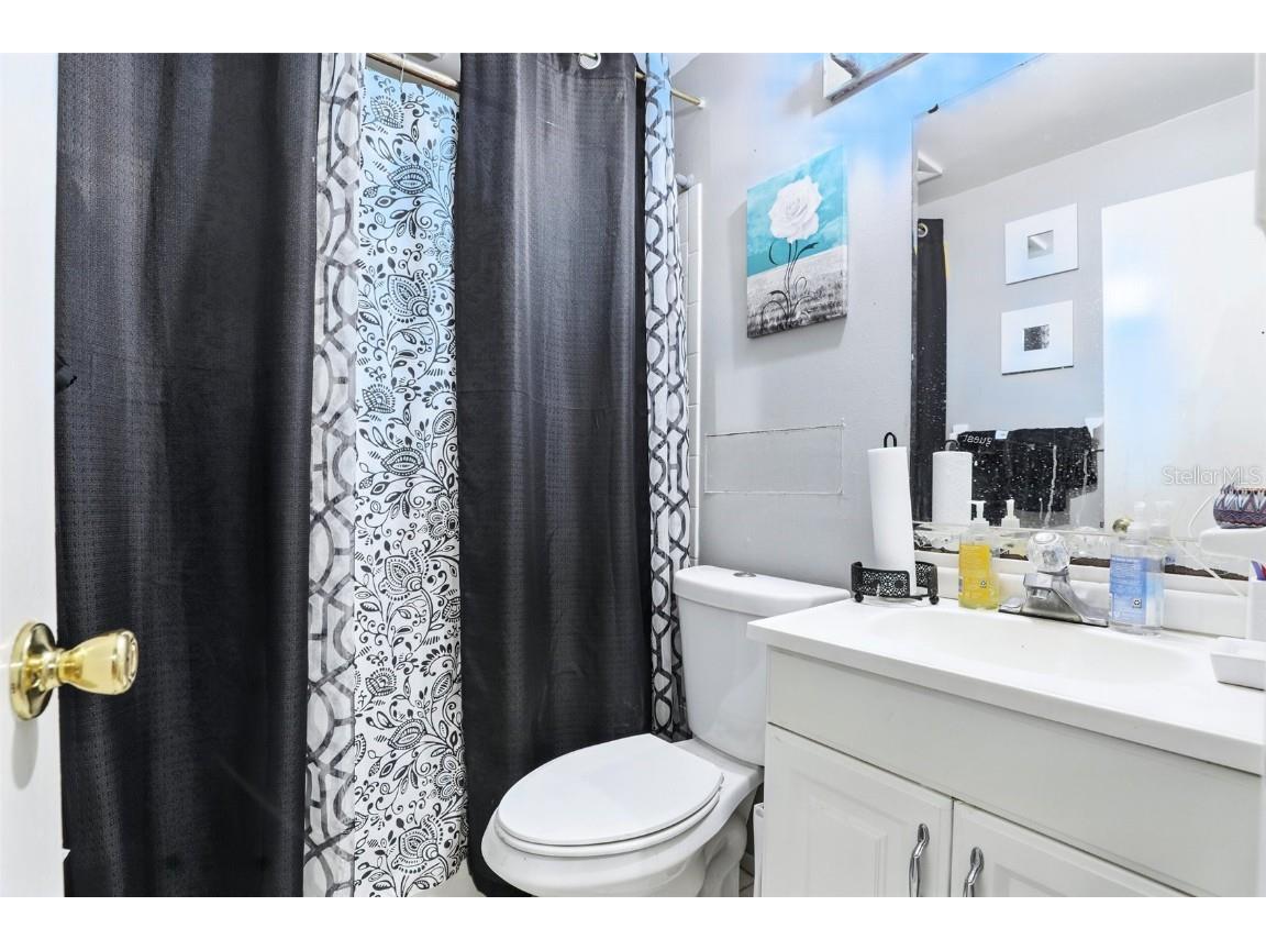 5540 Charleston Street Orlando FL 32807 S5125984 image23