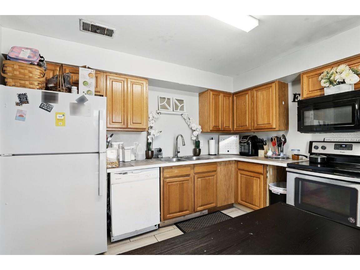 5540 Charleston Street Orlando FL 32807 S5125984 image9