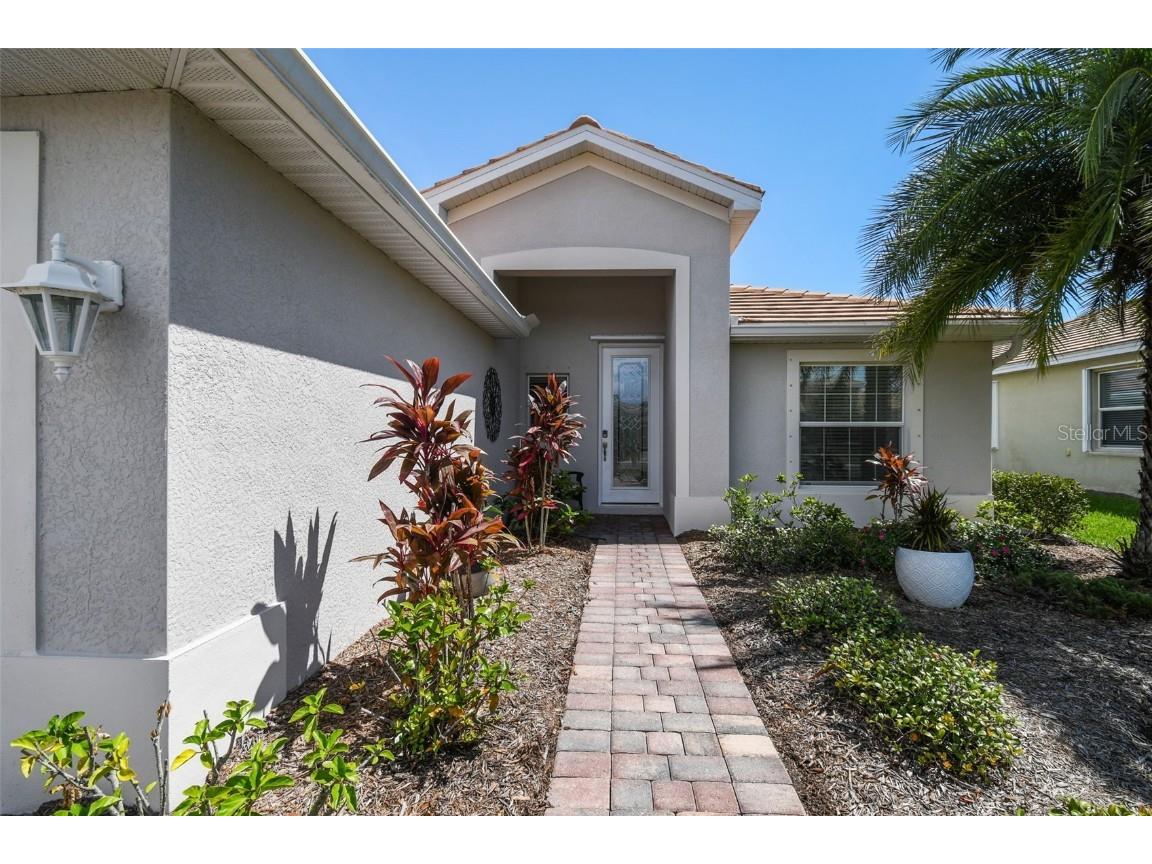5540 Grand Cypress Boulevard North Port FL 34287 C7477635 image1