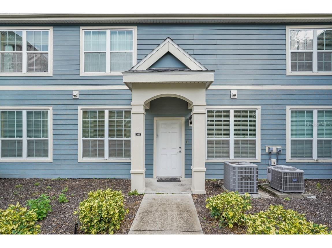 5540 Rosehill Road #104 Sarasota FL 34233 A4671350 image1