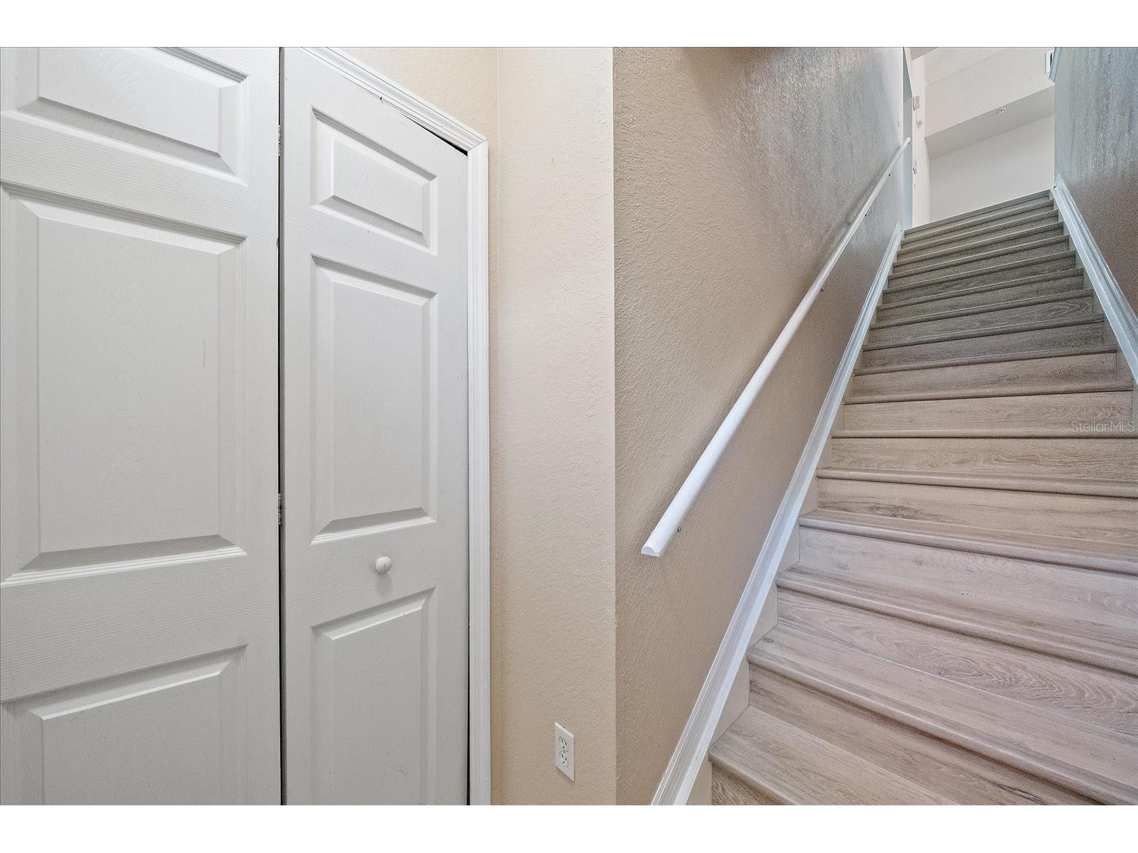 5540 Rosehill Road #201 Sarasota FL 34233 A4686036 image10