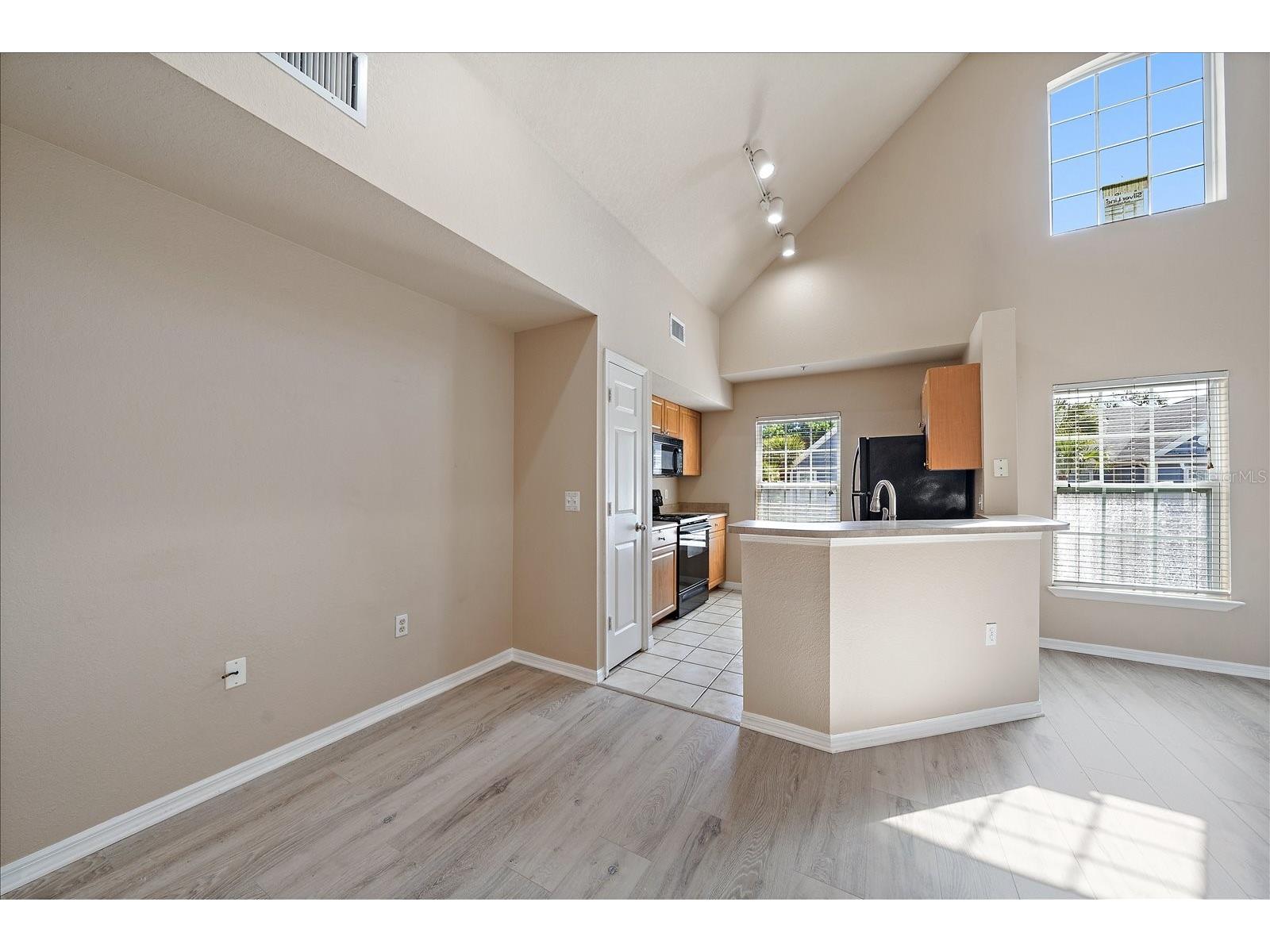 5540 Rosehill Road #201 Sarasota FL 34233 A4686036 image11