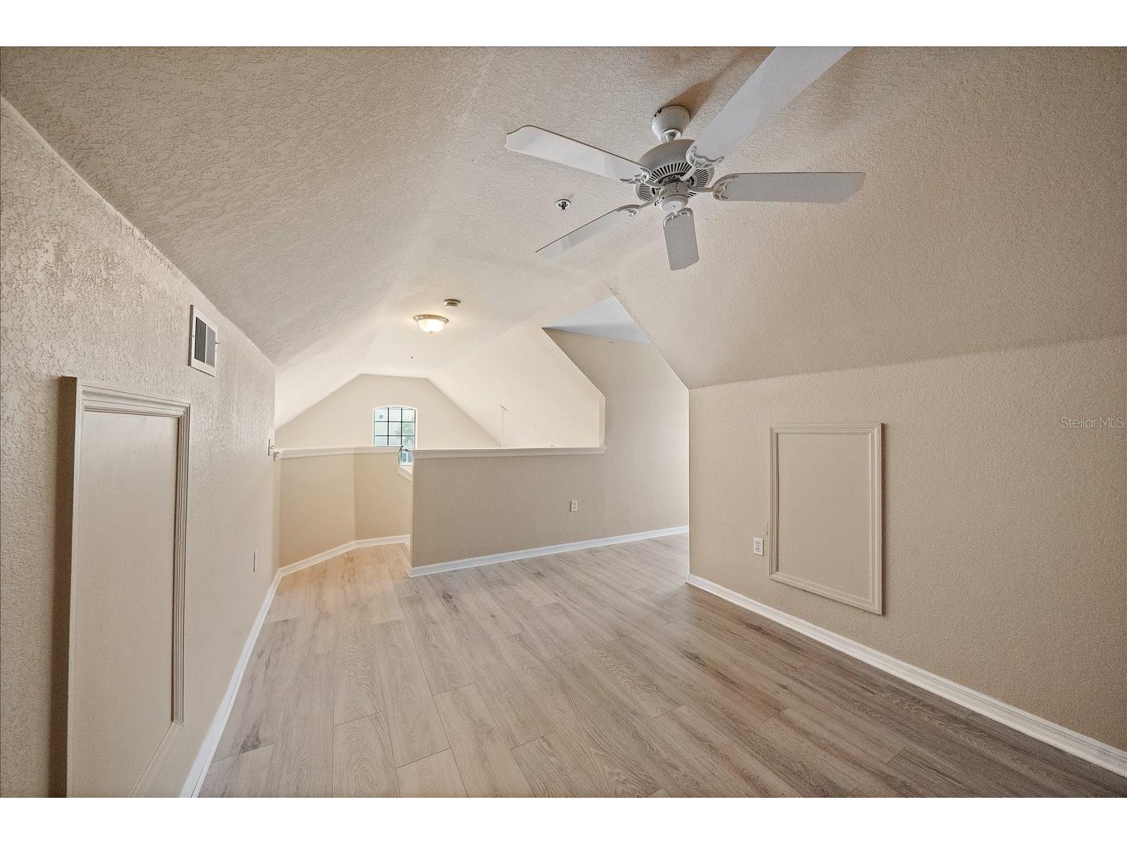 5540 Rosehill Road #201 Sarasota FL 34233 A4686036 image36