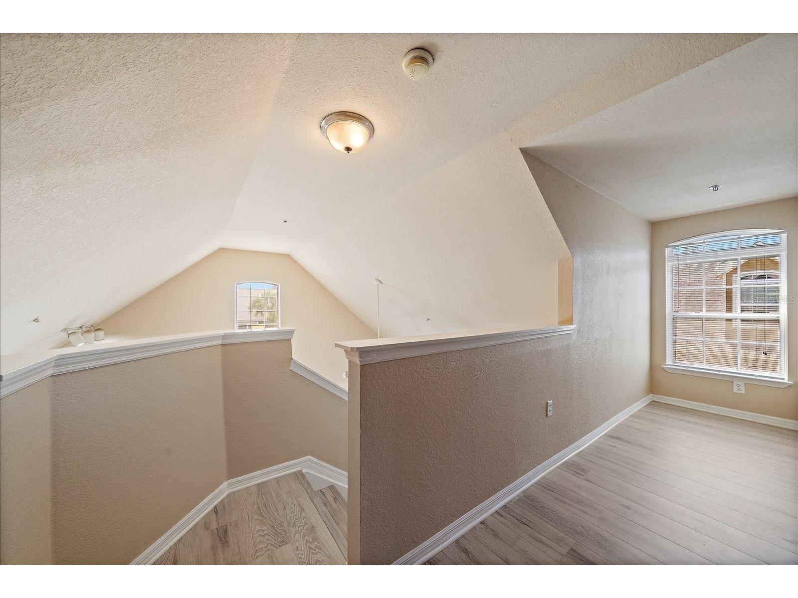 5540 Rosehill Road #201 Sarasota FL 34233 A4686036 image38