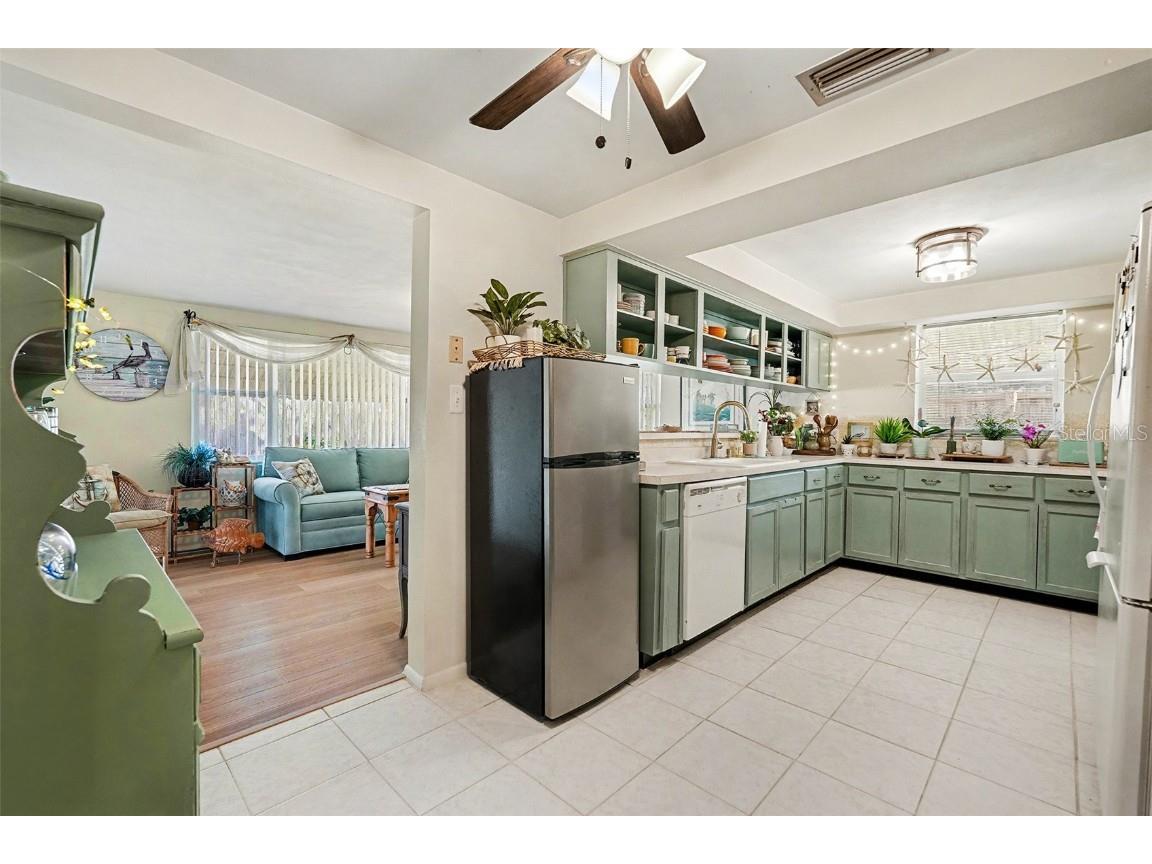 5541 Andrea Drive Holiday FL 34690 TB8457452 image10