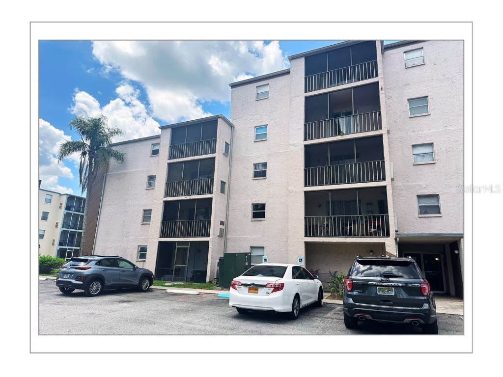 5541 Bay Boulevard #303 Port Richey FL 34668 TB8398347 image1