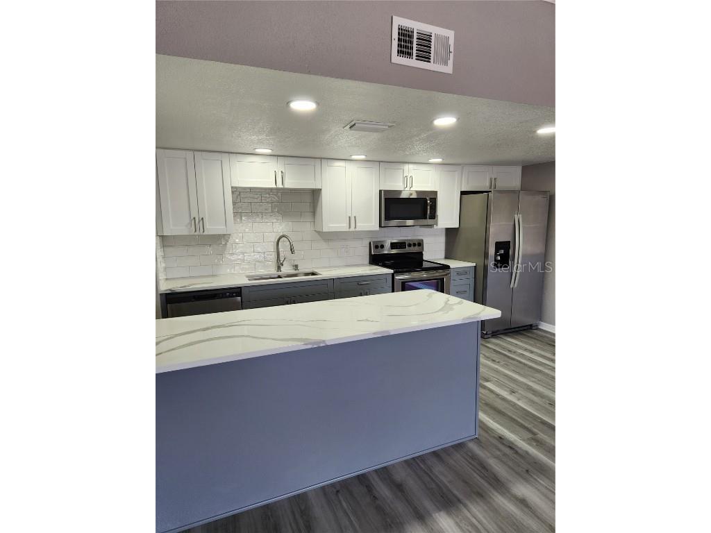 5541 Bay Boulevard #403 Port Richey FL 34668 TB8434463 image4