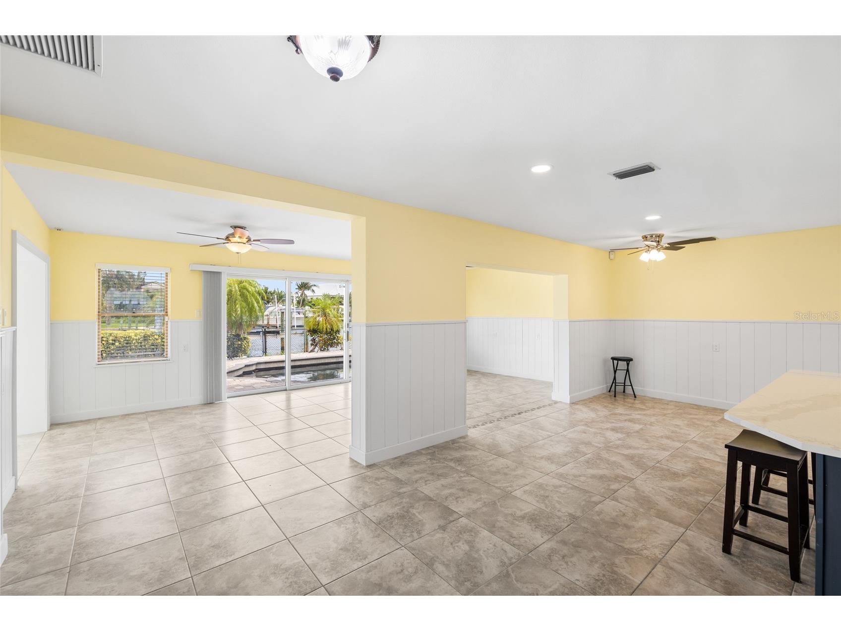 5541 Bayou Grande Boulevard NE Saint Petersburg FL 33703 - TAMPA BAY TB8514445 image15