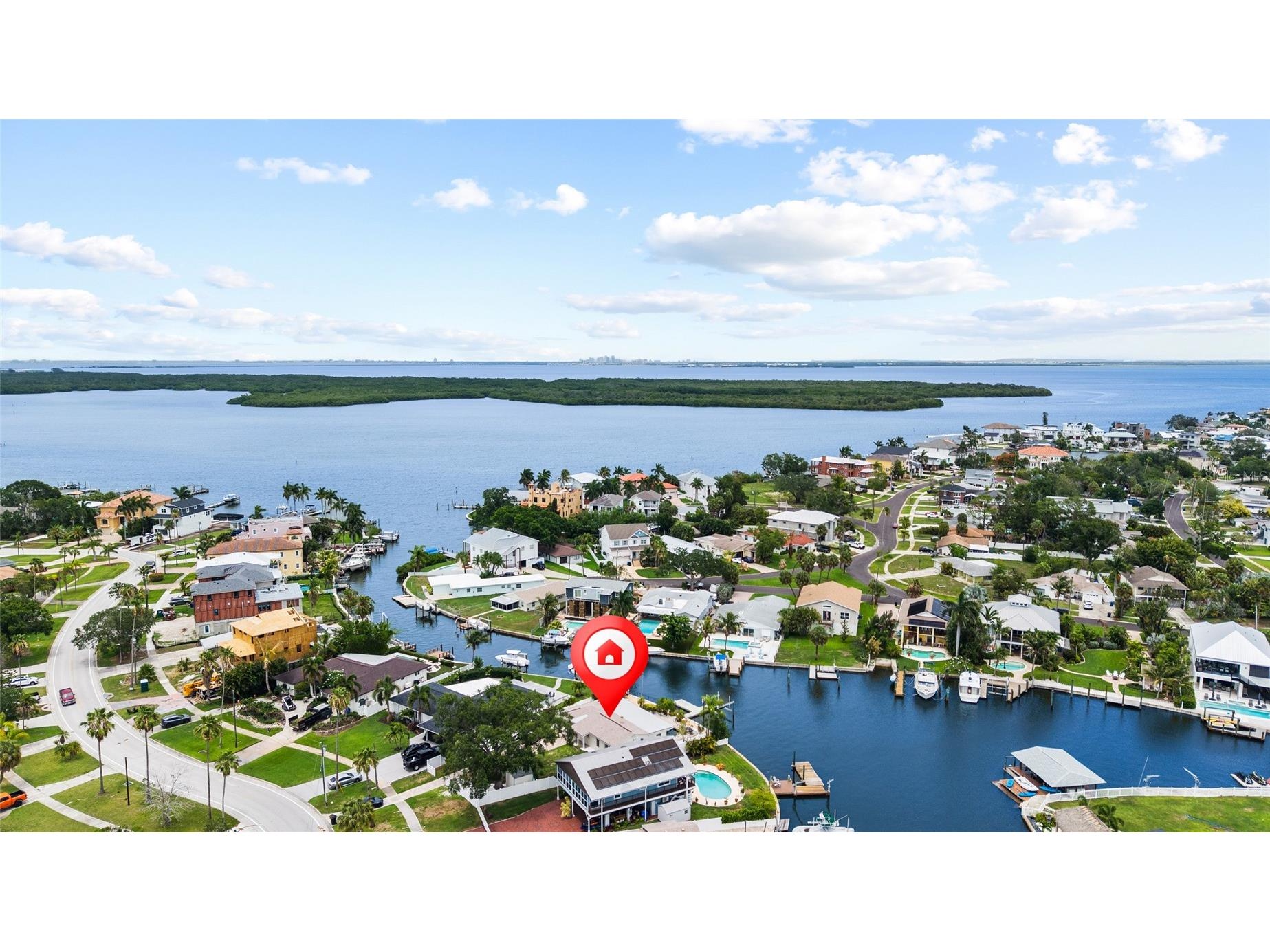 5541 Bayou Grande Boulevard NE Saint Petersburg FL 33703 - TAMPA BAY TB8514445 image2
