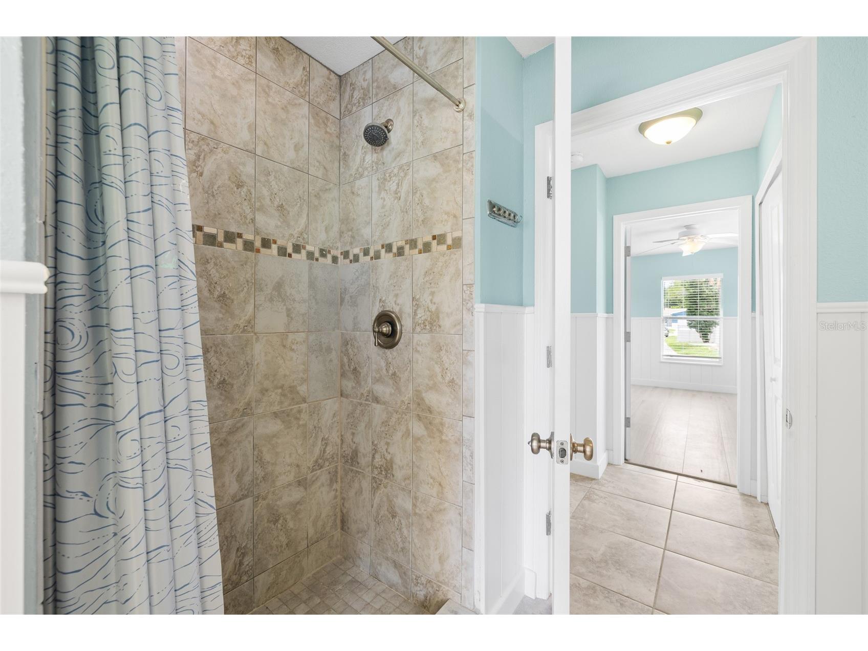 5541 Bayou Grande Boulevard NE Saint Petersburg FL 33703 - TAMPA BAY TB8514445 image29