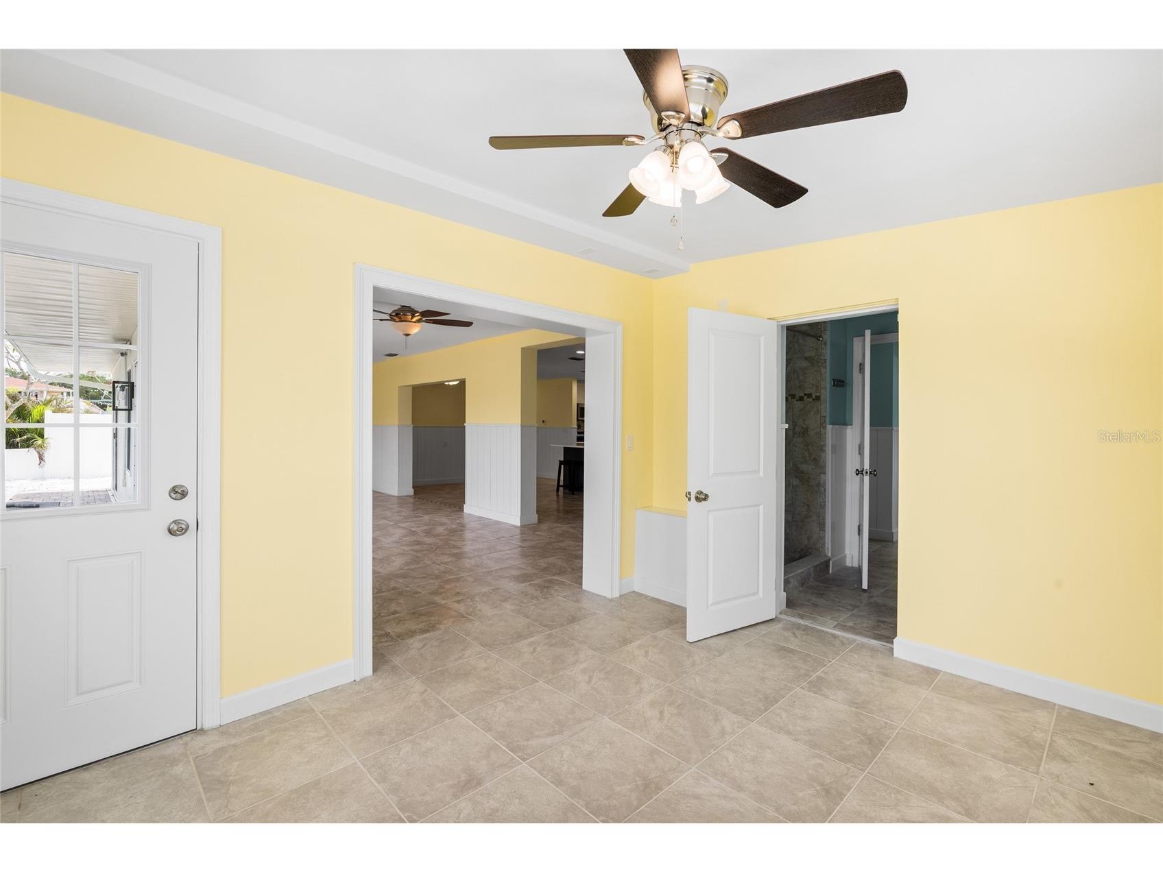 5541 Bayou Grande Boulevard NE Saint Petersburg FL 33703 - TAMPA BAY TB8514445 image30