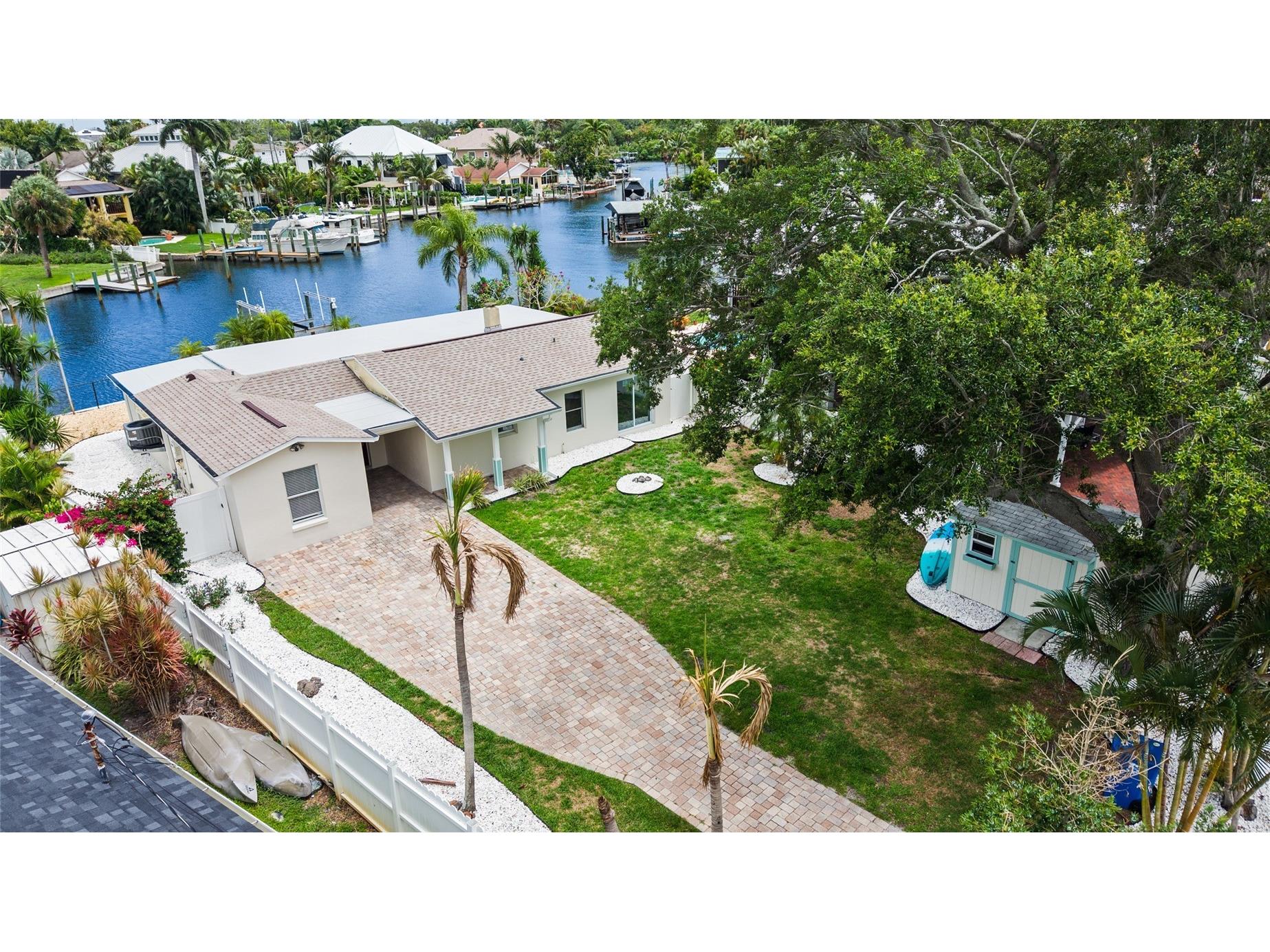 5541 Bayou Grande Boulevard NE Saint Petersburg FL 33703 - TAMPA BAY TB8514445 image46