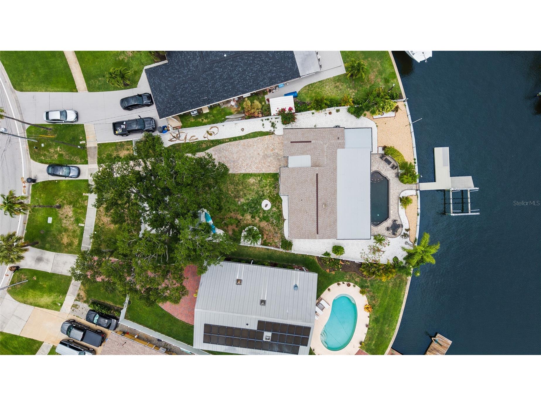 5541 Bayou Grande Boulevard NE Saint Petersburg FL 33703 - TAMPA BAY TB8514445 image49