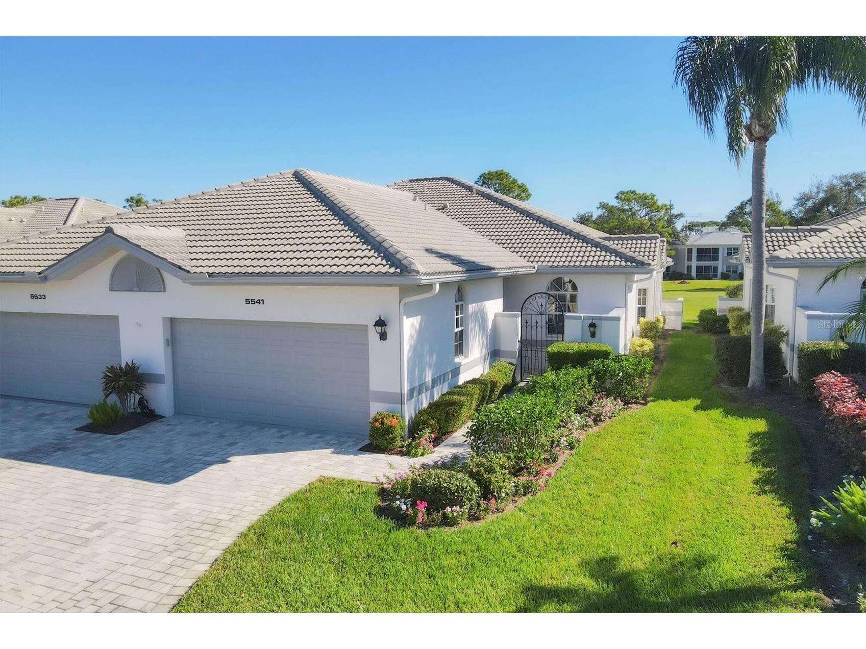 5541 E Long Common Court #28 Sarasota FL 34235 A4669005 image1